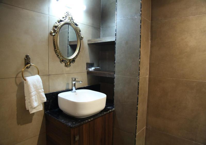 Dakshin Suites Srikakulam Ngoại thất bức ảnh