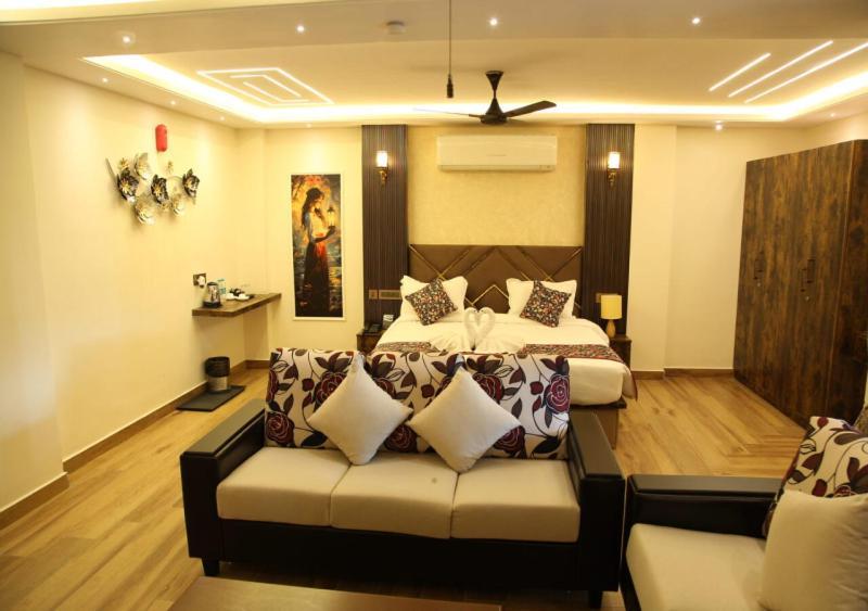 Dakshin Suites Srikakulam Ngoại thất bức ảnh